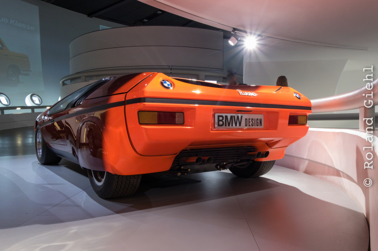 BMW_Museum_und_Welt_20161209_094