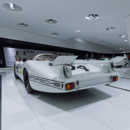 Porsche_Museum_20141122_029