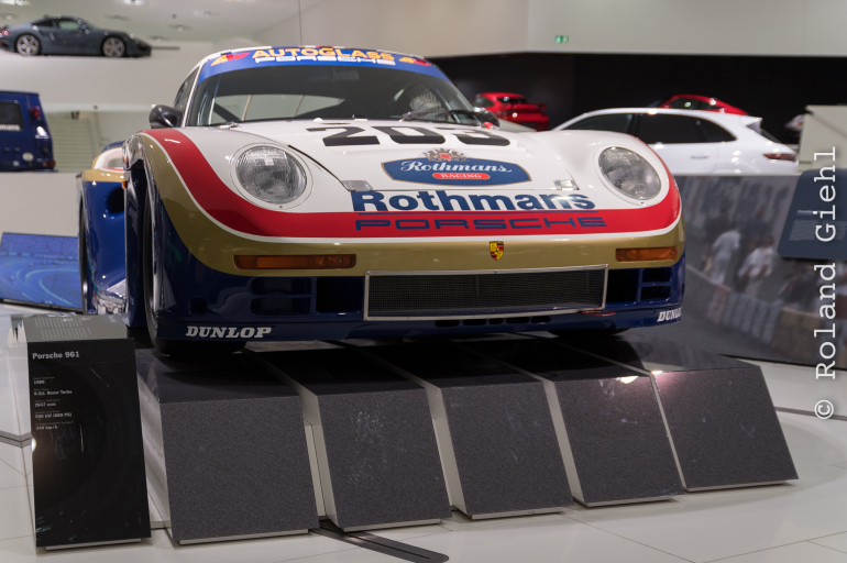 Porsche_Museum_20171105_031